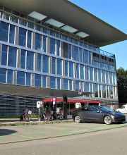 Shell Recharge Charging Station Bild 1