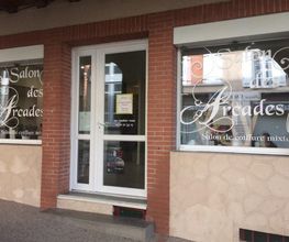 Salon des Arcades image 6