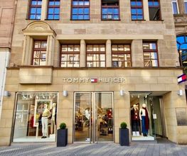 Tommy Hilfiger Bild 2