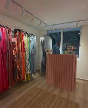The Dress Stop Las Águilas imagen 19