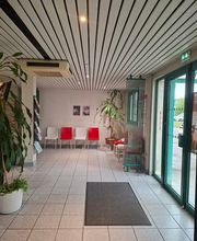 Laboratoire Ussel - BIOGROUP ATLANTIQUE CENTRE image 9