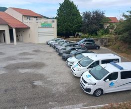Taxi Junique image 1