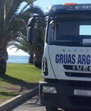 gruas-arguineguin-grua-01.jpg