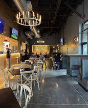 Crust Pizza Co. - Northpark Kingwood Place image 5