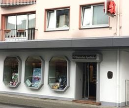 Aussenansicht der St. -Hubertus-Apotheke