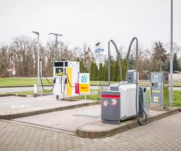 Shell Recharge Charging Station Bild 1