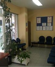 centro-medico-castilla-salon-espera-02.jpg