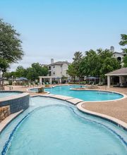Monticello by the Vineyard Apartments image 6