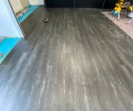 Vinylboden Eiche Schwarz 80m²