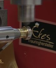 Efes Goldschmuck & Uhren Bild 2
