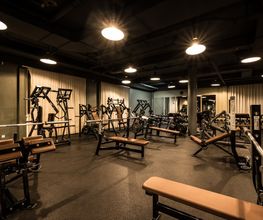 Fitness First Göppingen City - Hantel Training