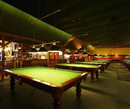 BOWLING-BAHN Bild 7