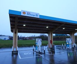 Shell Recharge Charging Station Bild 2