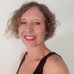 Silvia Mota - Terapeuta Gestalt