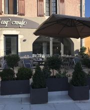 Le Coq Rouge image 3