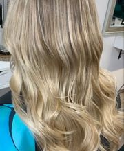 Goldene Schere - Friseur - Stade Bild 8