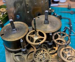Clock Art Gallery UG Bild 8