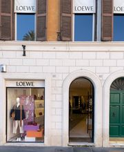 LOEWE Piazza Di Spagna immagine 5