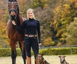 Eva Schlünsen Dressur Bild 5