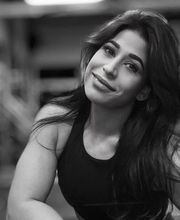 Pavini Vaghela Bild 4