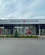 Tommy Hilfiger Outlet image 1