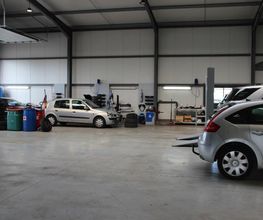 CENTRE AUTO GM 31 image 7