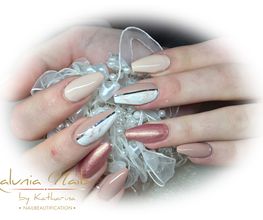 Lalunia Nails by Katharina Inh. Katharina Neuberger Bild 4