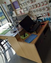 uBreakiFix - Phone and Computer Repair image 6