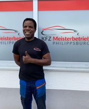 Frank Oppong, KFZ-Meister und AUDI-Diagnosetechniker.