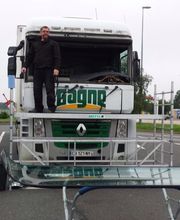 DOOGLASS BY PARE BRISE SERVICES image 2