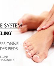 Studio Nails image 14