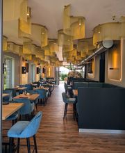 Restaurant 2.jpg