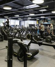 Fitness Park Créteil - Pompadour image 3