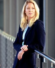 Business-Mitarbeiterin am Arbeitsplatz