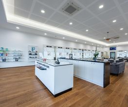Opticien BERNAY-MENNEVAL Optical Center image 14