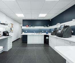 Opticien BERNAY-MENNEVAL Optical Center image 2