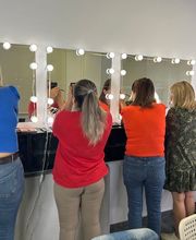 Escuela Makeup by Bea Huertas imagen 2