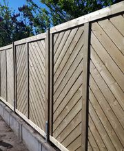 Sichtschutzzaun aus Holzelementen von GreenFairway e.K.