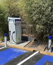 bp pulse Charging Station image 4