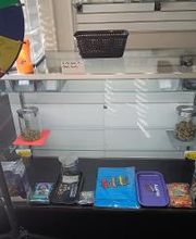 Exotic Strains Smoke N vape image 6