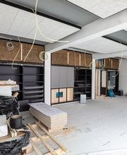 Trockenbau in der Region Baselland bis zur gesamten Nordwestschweiz. Wir decken ein breites Spektrum an Leistungen ab, darunter Trockenbauarbeiten, Renovierungen und Altbausanierungen.