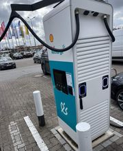 Shell Recharge Charging Station Bild 1