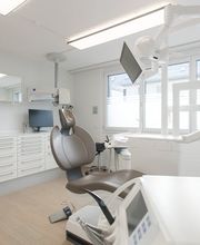 Zahnarztpraxis Ullmann Bild 7