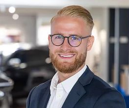 Manuel Rott
Juniorverkäufer & Verkaufsassistent SEAT / CUPRA