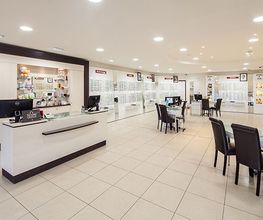 Opticien COIGNIÈRES Optical Center image 3