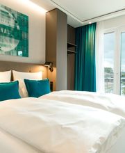 Hotel Motel One Köln-Messe - Room