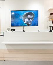 Lacoste Americas Plaza imagen 2