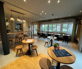Dihei - Hotel, Lounge, Bar Bild 1