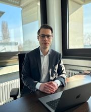 Kontaktieren Sie mich - Smart Arbeitsrecht
- Anwalt für Arbeitsrecht in Hamburg