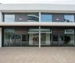 Tommy Hilfiger Outlet Bild 2